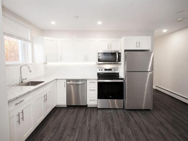 585 Corydon Avenue One Bedroom Suite Type A Apartment for Rent