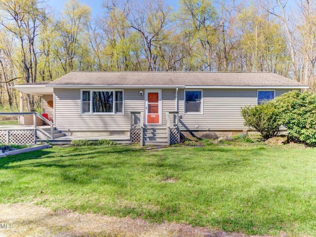 585 Logtown Road