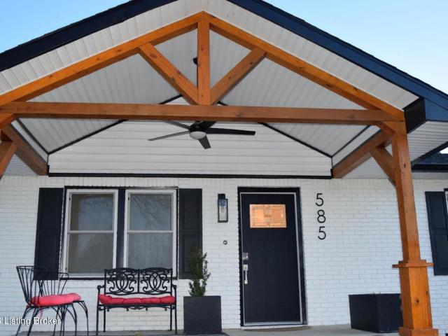 585 Roscoe Veazey Rd
