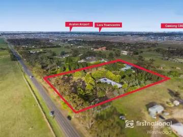 Lara, Greater Geelong, Victoria - Parking