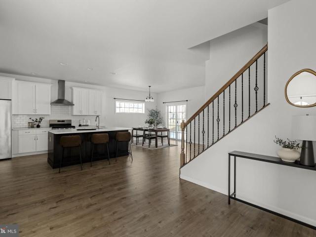 586 Stockdale Drive, Lancaster, US, PA