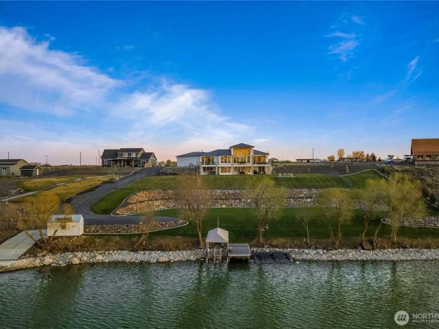 5874 Panorama Drive