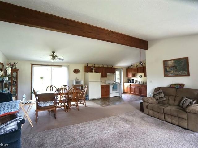 5875 Trumbull Road