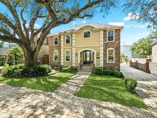 5876 Fleur De Lis Drive