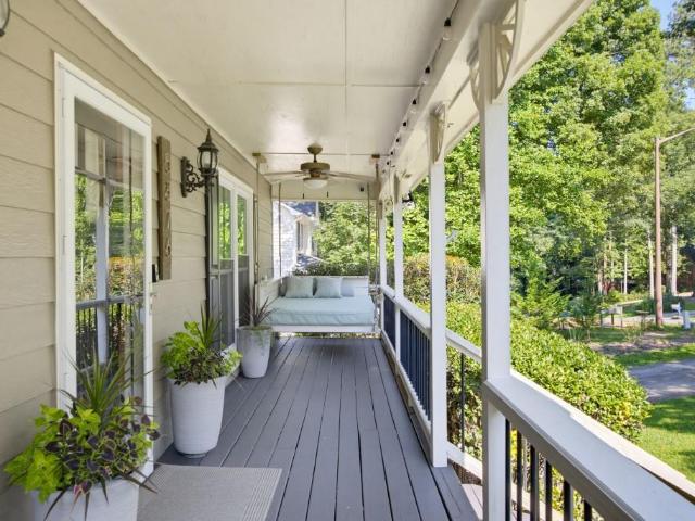 5876 Trellis Court