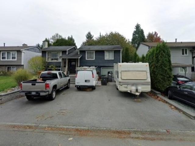 5870 A Street, Surrey, BC, V3S 5S7 house for sale | Listing ID R3157 | Royal LePage