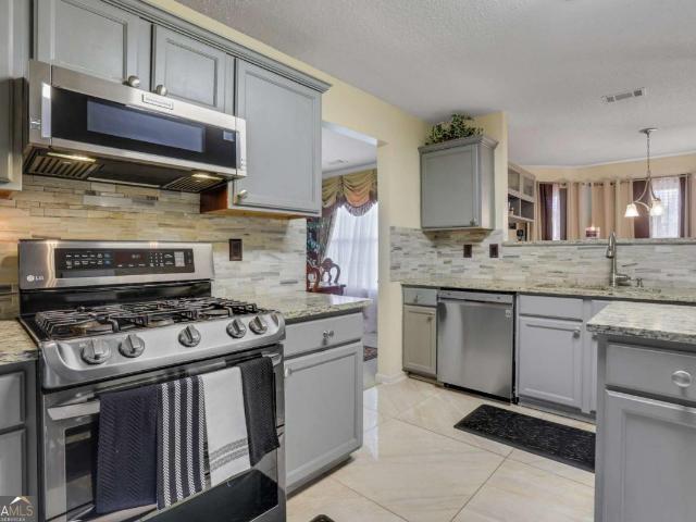 5870 Sunflower Court