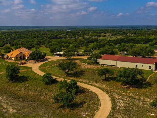 587 County Road 105
