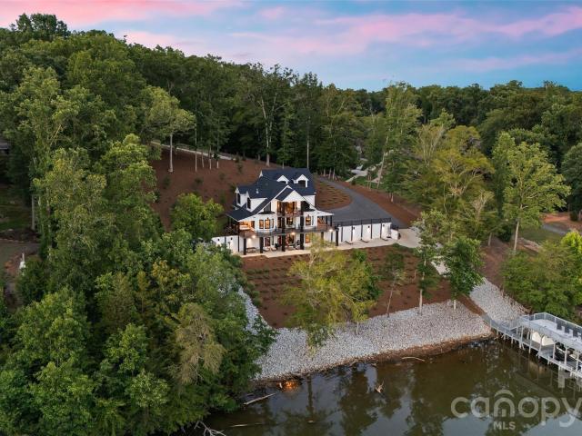 587 Carolina Drive