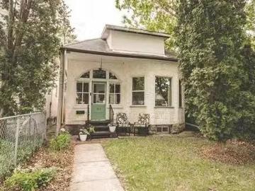 587 Ashburn St, Winnipeg, MB, R3G 3C4 house for sale Listin.
