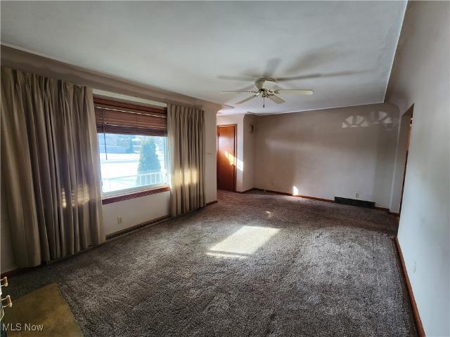 587 Edison Street