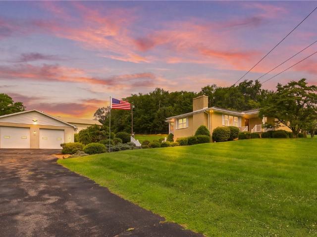 587 Flatwoods Rd