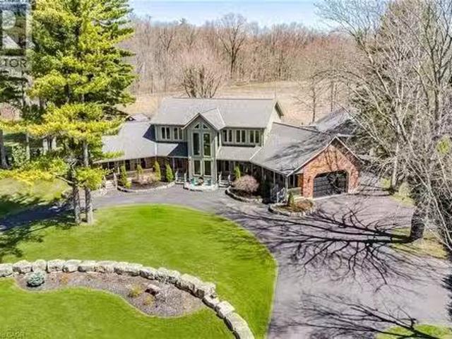 587 Hillcrest Road, Simcoe, ON, N3Y 4K1 house for sale List.