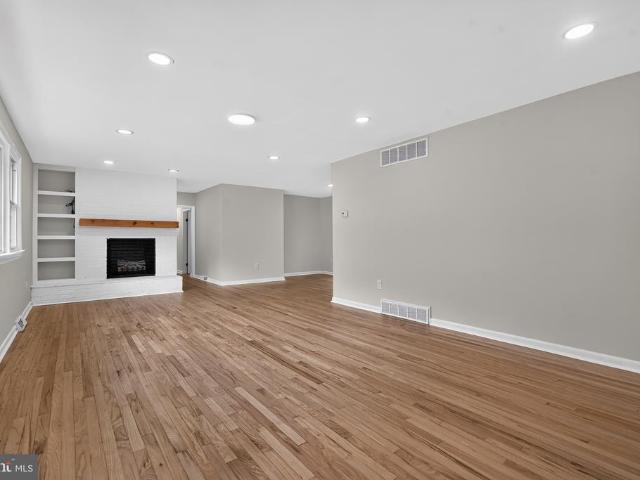 587 Magnolia Road