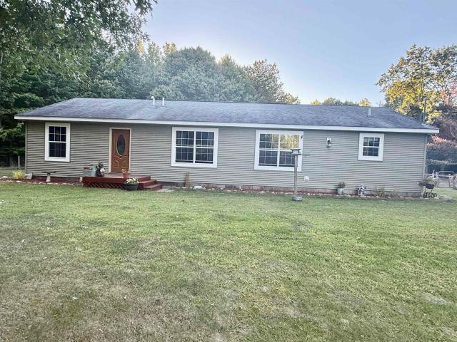 587 N Lewis