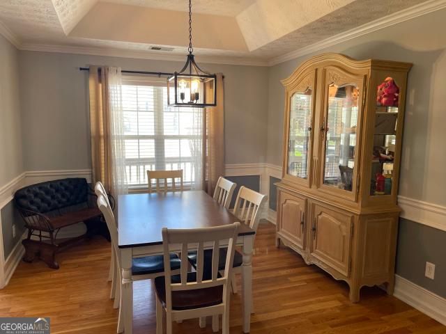 587 Saddle Ridge Drive