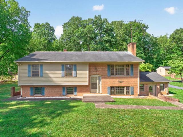 5881 Thomas Jefferson Pkwy