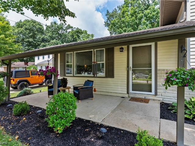 5892 Yorktown Lane