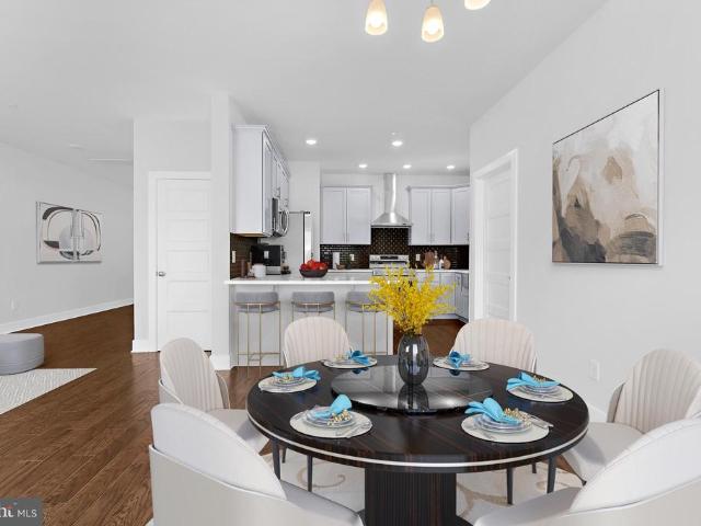 589 Knollwood Road Coolidge Model