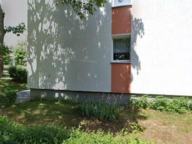 589 m2 apartment for rent in Zwickau