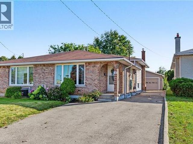 589 Mohawk Road W, Hamilton, ON, L9C 1X5 house for sale | Listing ID 40865 | Royal LePage