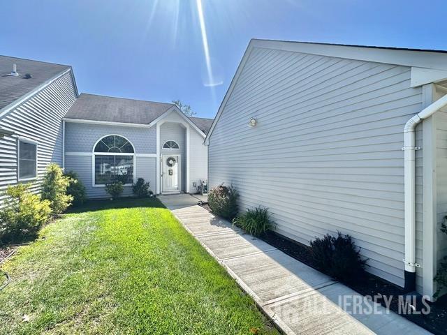 589 Madison Drive B