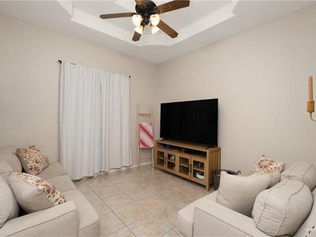 589 Paseo Lindo Street
