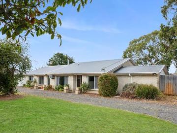 Leopold, Greater Geelong, Victoria - Parking