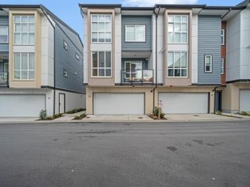 Greater Vancouver - Garden, Parking