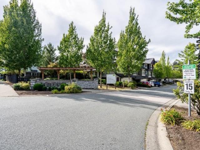 58 1819 Avenue, Surrey, BC, V3S 2N9 townhouse for sale | Listing ID R3141 | Royal LePage