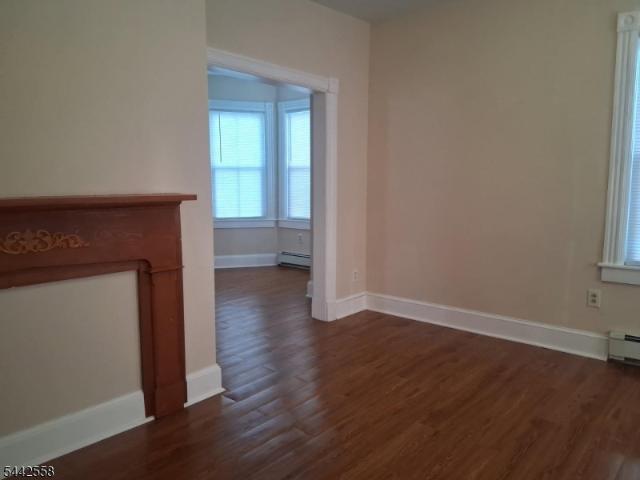 58 Thompson St