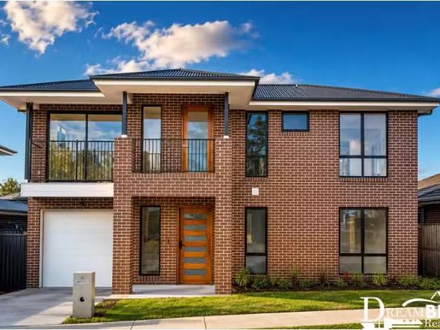 58 Turffontein Avenue, Box Hill House for rent Listed by Gari.