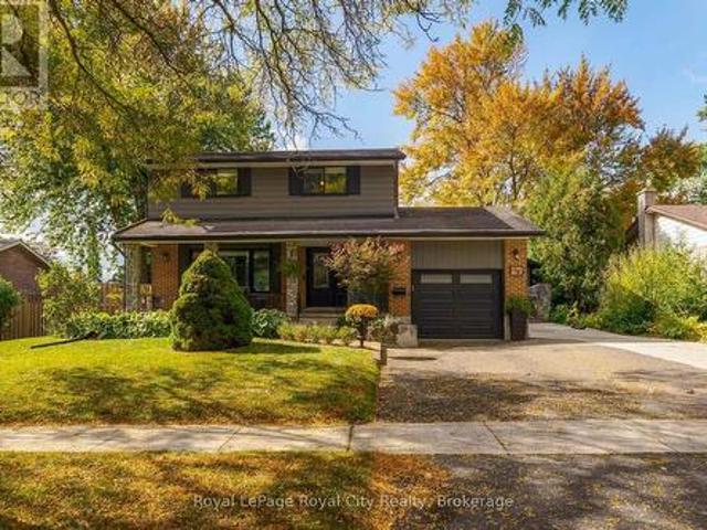 58 Walnut Drive, Guelph General Hospital, ON, N1E 4B5 house for sale | Listing ID X13882 | Royal LePage