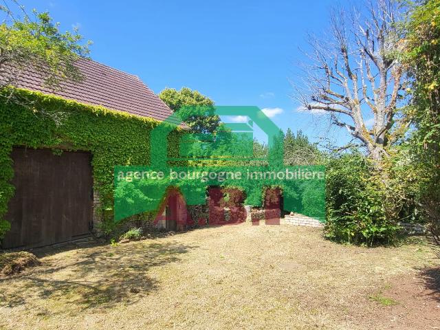 58, Ancienne fermette habitable de suite sur 2705m2 de terrain Belle Vue