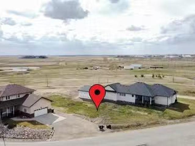 58 Aspen Village Drive, Edenwold Rm No. 158, SK, S4L 0C4 vac.