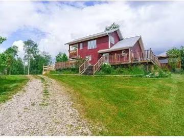Clearwater County, Alberta - Garden, Swimming pool