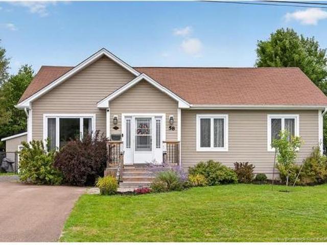 58 Berwick St, Riverview, NB, E1B 5P4 house for sale | Listing ID NB147149 | Royal LePage