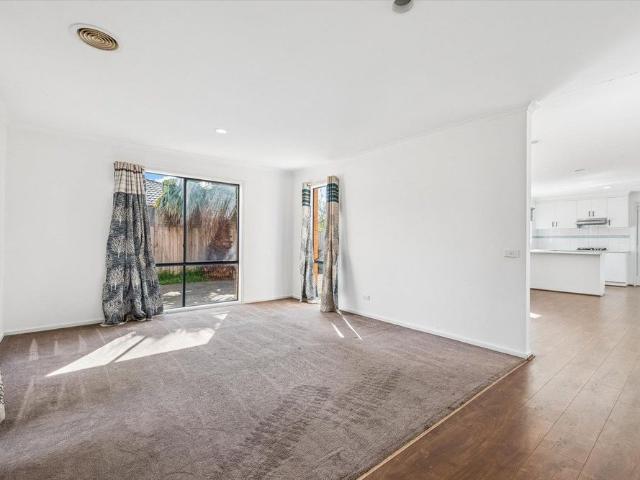 58 Bernborough Avenue, CRANBOURNE WEST
