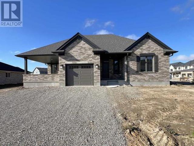 58 Braun Avenue, Tillsonburg, ON, N4G 0K4 house for sale | Listing ID X13593 | Royal LePage