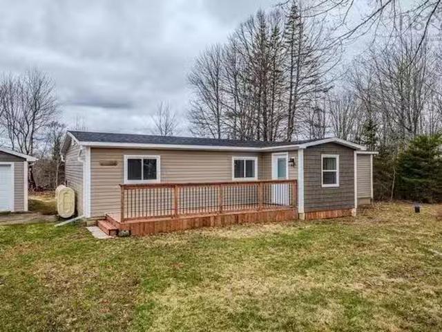 58 Douglas Road, Rawdon, NS, B0N 2N0 house for sale Listing.