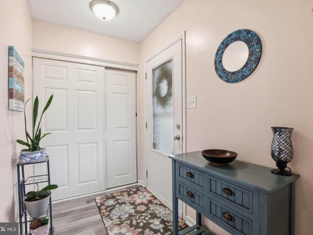58 Drexel Place