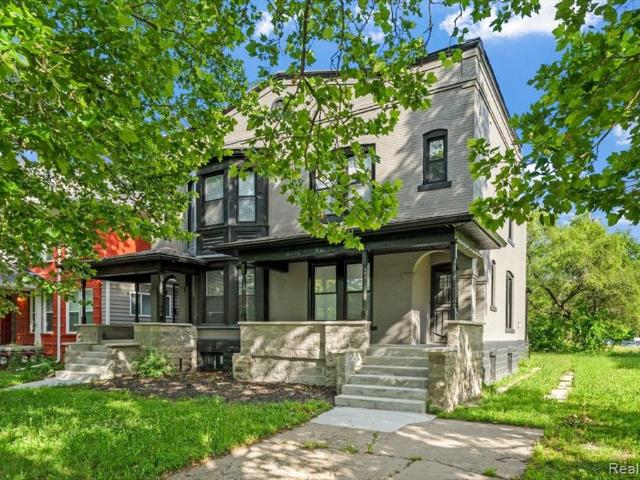 58 E Philadelphia Street