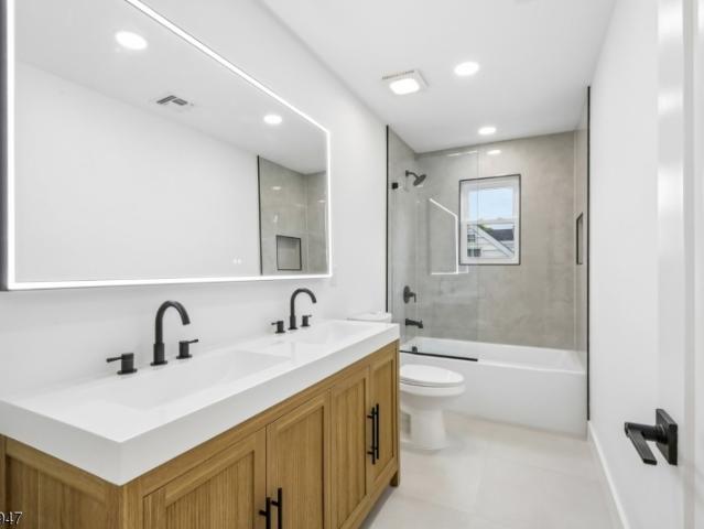 58 Fern St