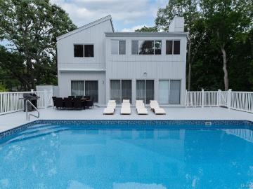 58 Homewood Dr, East Quogue, NY 11946 | MLS #938439