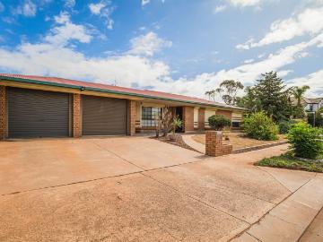 58 Lockwood Crescent, WHYALLA STUART, SA 5608