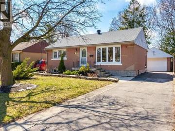 House for sale in Galt, Ontario - Patio