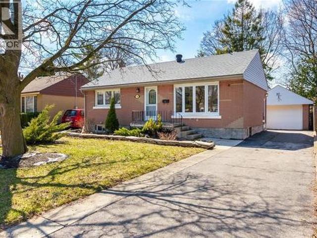 58 Lowrey Avenue S, Cambridge, ON, N1R 4Z6 house for sale | Listing ID 40813 | Royal LePage