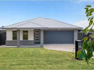 58 Macadamia Cct, Medowie House for rent Listed by Renee Ross.