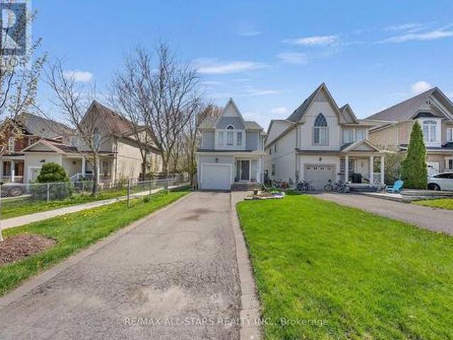 58 Margaret Graham Crescent, East Gwillimbury, ON, L0G 1M0 house for sale | Listing ID N13672 | Royal LePage