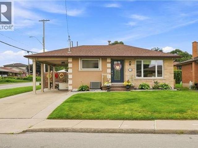 58 Moxley Drive, Hamilton, ON, L8T 3Y7 house for sale | Listing ID 40855 | Royal LePage